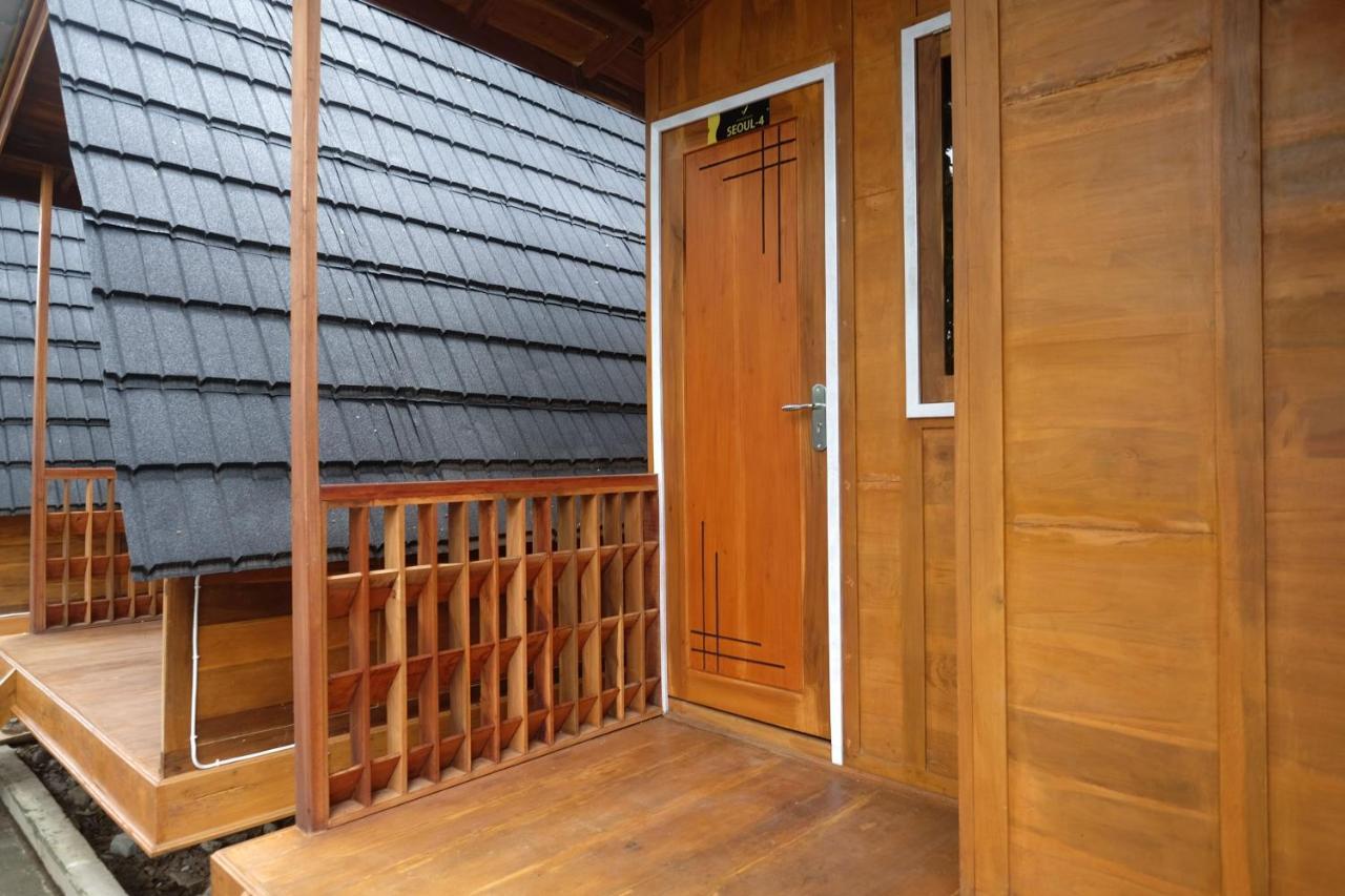 Urbanview Villa Lukulo Kebumen By Reddoorz Kültér fotó